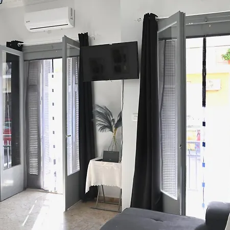 Апартаменты Didis Place *